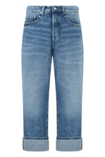 Load image into Gallery viewer, Straight jeans in cotton with cuff
