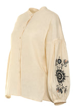 Load image into Gallery viewer, Ilex linen shirt
