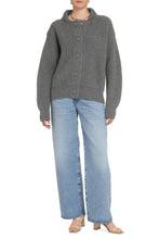 Load image into Gallery viewer, Wool cardigan
