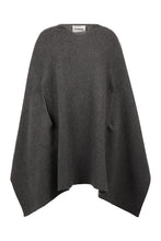 Load image into Gallery viewer, Wool cape
