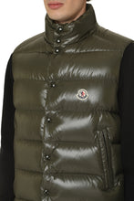 Load image into Gallery viewer, Tibb bodywarmer jacket
