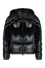 Load image into Gallery viewer, Solander hooded short down jacket
