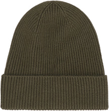 Load image into Gallery viewer, Ribbed knit beanie

