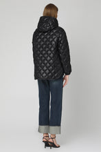 Load image into Gallery viewer, Hood padded jacket
