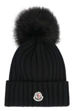 Load image into Gallery viewer, Ribbed pom-pom beanie
