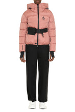 Load image into Gallery viewer, Bouquetin short down jacket
