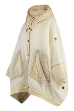 Load image into Gallery viewer, Wool cape
