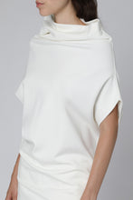 Load image into Gallery viewer, Pleated jersey blouse
