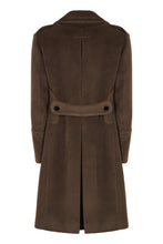 Load image into Gallery viewer, Double-breasted coat in wool
