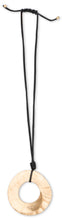 Load image into Gallery viewer, Necklace with pendant

