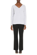 Load image into Gallery viewer, THE (Knit) - Cashmere blend pullover
