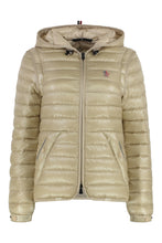 Load image into Gallery viewer, Karura short down jacket
