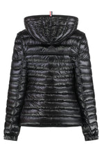 Load image into Gallery viewer, Karura short down jacket
