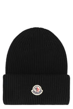 Load image into Gallery viewer, Ribbed knit beanie

