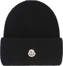 Load image into Gallery viewer, Ribbed knit beanie
