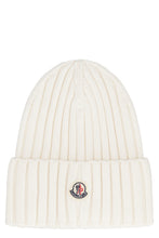 Load image into Gallery viewer, Ribbed knit beanie
