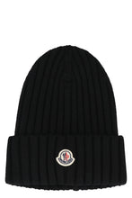 Load image into Gallery viewer, Ribbed knit beanie
