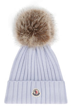 Load image into Gallery viewer, Ribbed pom-pom beanie
