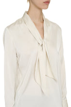 Load image into Gallery viewer, Crêpe-de-chine blouse
