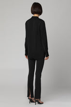 Load image into Gallery viewer, Crêpe blouse
