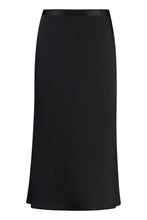 Load image into Gallery viewer, Crepe skirt
