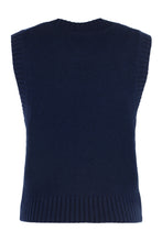 Load image into Gallery viewer, Wool vest
