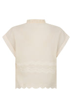 Load image into Gallery viewer, Cotton blouse with embroidery
