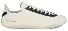Load image into Gallery viewer, Minimalist sneakers
