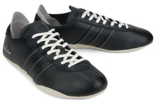 Load image into Gallery viewer, Sleek sneakers
