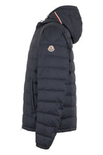 Load image into Gallery viewer, Short Vermeille down jacket with hood
