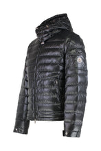 Load image into Gallery viewer, Short down jacket Lauros with hood
