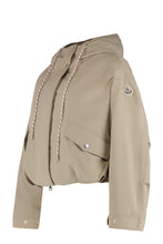Load image into Gallery viewer, Short Eucalyptus jacket with hood
