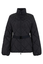 Load image into Gallery viewer, Quilted jacket with belt
