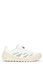 Load image into Gallery viewer, White Trailgrip sneakers in fabric and leather

