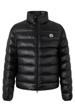 Load image into Gallery viewer, Padded jacket with zip

