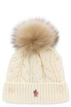 Load image into Gallery viewer, Hat with pompom
