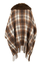 Load image into Gallery viewer, Cape in wool blend with shearling collar
