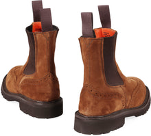 Load image into Gallery viewer, Silvia Suede chelsea boots
