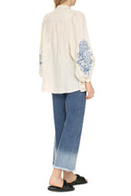 Load image into Gallery viewer, Large linen shirt
