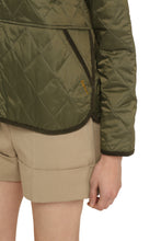 Load image into Gallery viewer, Barbour Clydebank quilted jacket
