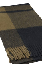 Load image into Gallery viewer, Maxine Wool scarf
