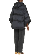 Load image into Gallery viewer, Reila padded cape
