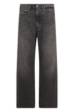 Load image into Gallery viewer, Jeans Nocturne Dust Wash with straight leg
