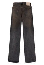 Load image into Gallery viewer, Jeans Nebula Wash with straight leg
