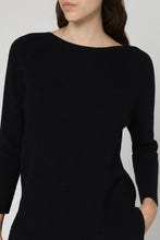 Load image into Gallery viewer, Wool blend sweater
