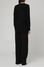 Load image into Gallery viewer, Crew-neck wool sweater
