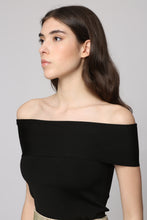 Load image into Gallery viewer, Knitted viscosa-blend top
