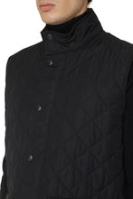 Load image into Gallery viewer, Lowerdale Quilted vest
