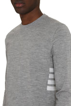 Load image into Gallery viewer, Long sleeve wool t-shirt
