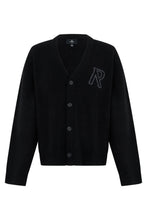 Load image into Gallery viewer, Cardigan with distinctive embroidery
